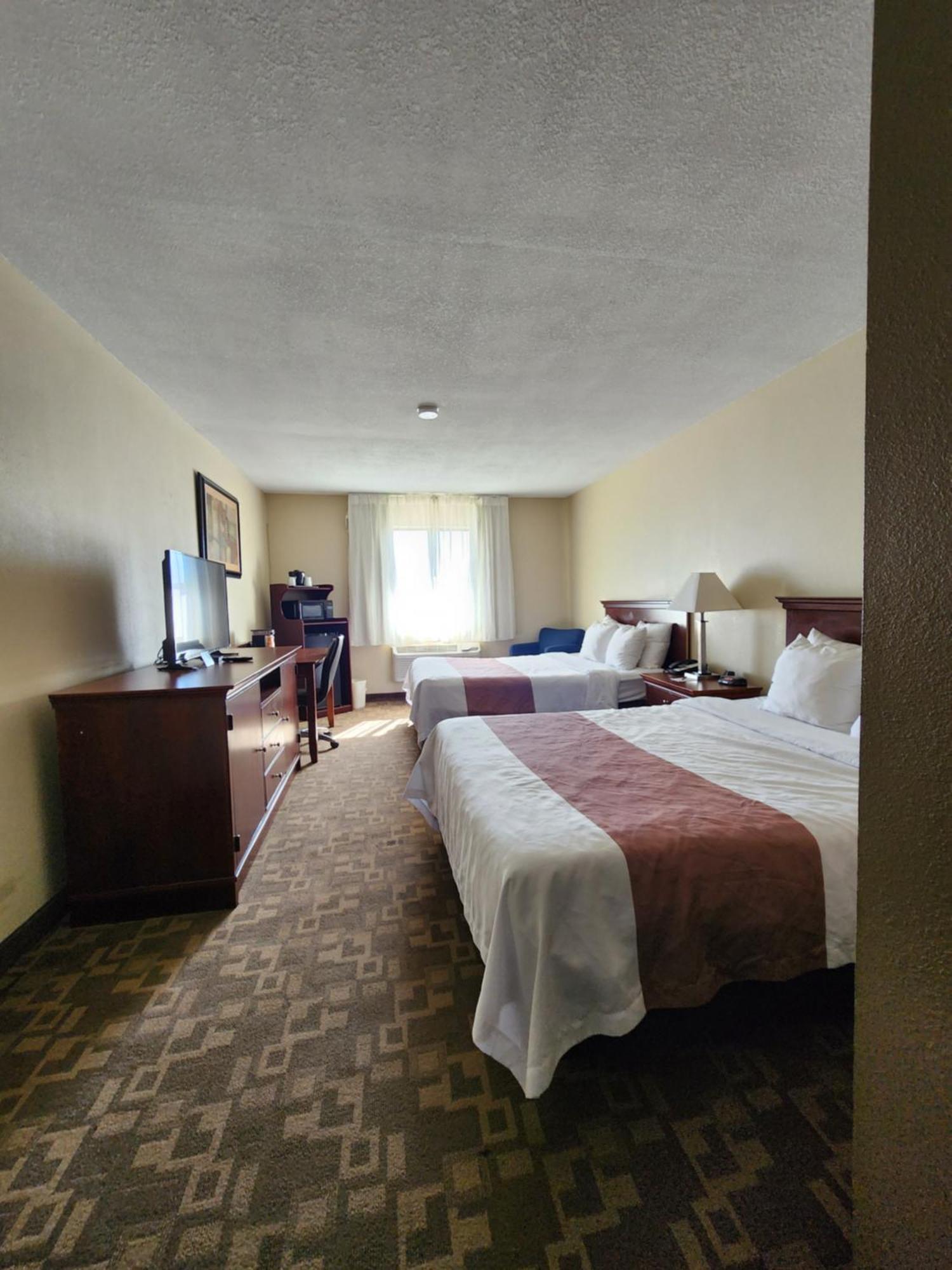 Quality Inn I-70 At Wanamaker Topeka Exteriör bild