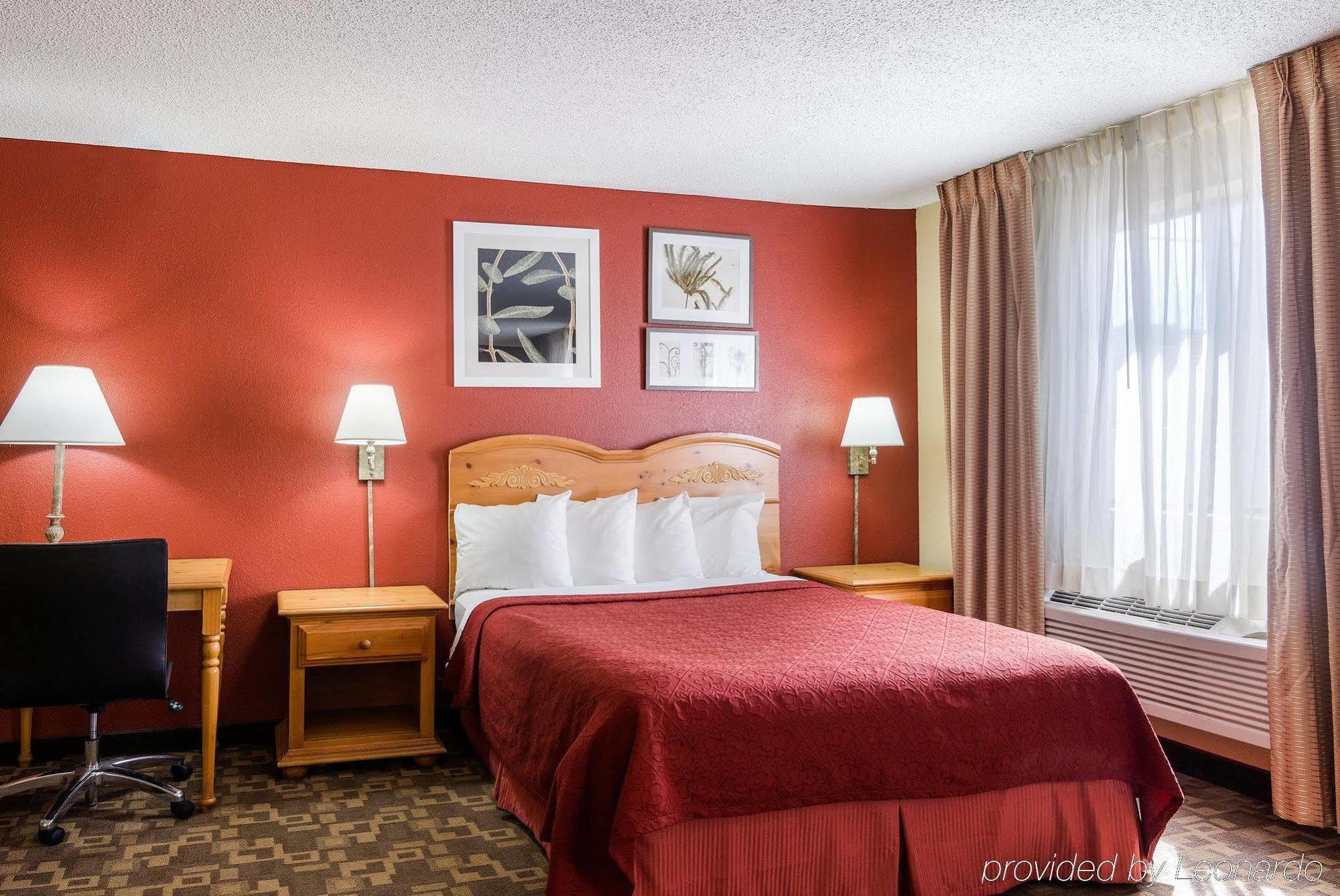 Quality Inn I-70 At Wanamaker Topeka Exteriör bild